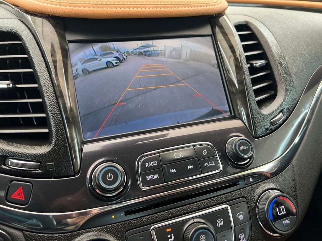 Used 2015 Blue Chevrolet LTZ image 19