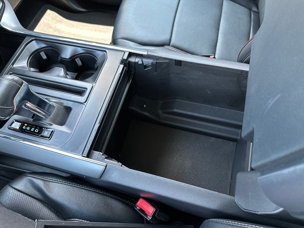 Used 2022 Black Ford Lariat image 32