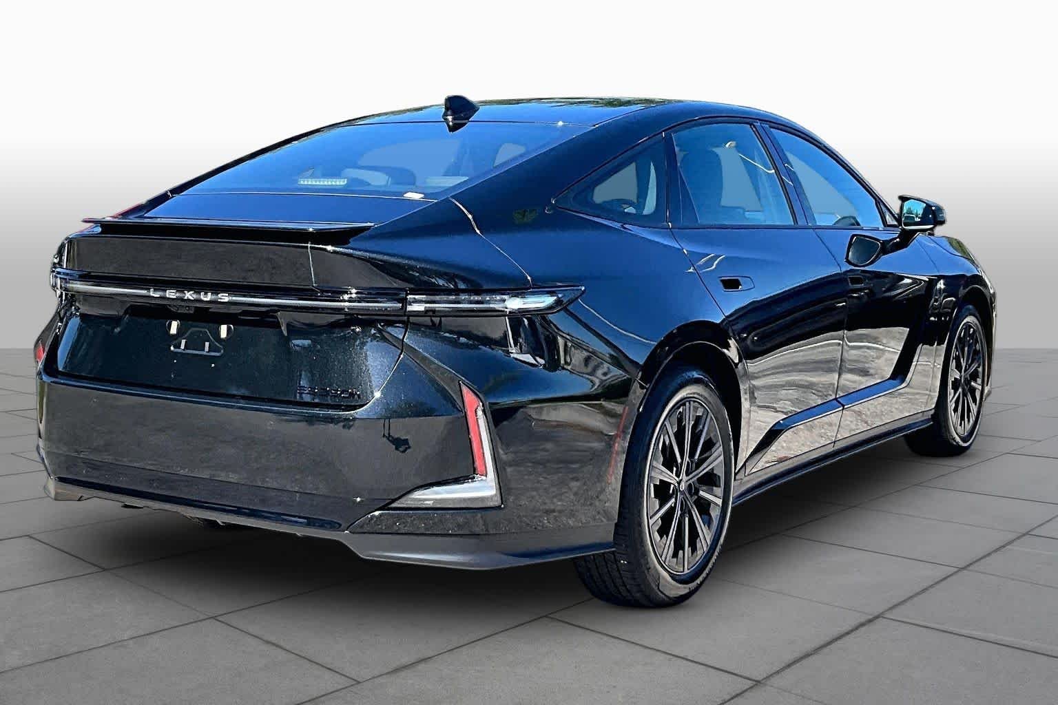 Used 2026 Caviar Lexus Premium+ image 13