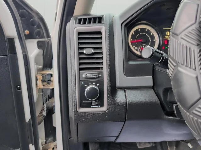 2018 RAM Ram 3500 Chassis Cab Tradesman - Photo 14