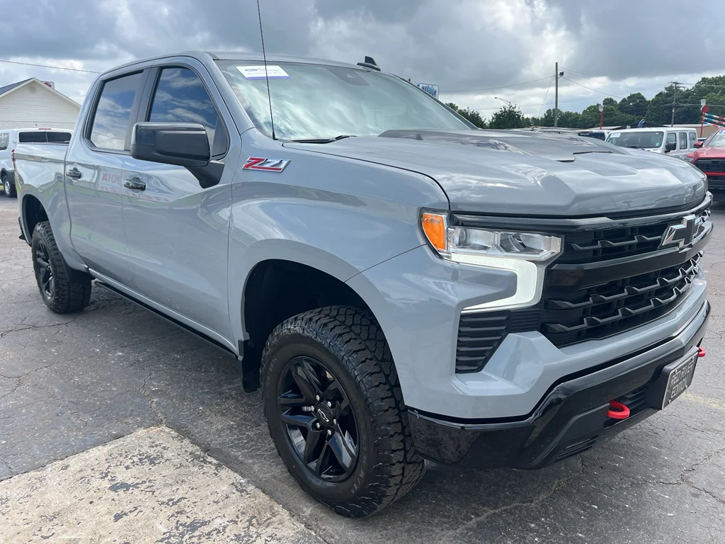 Certified Used 2024 Slate Gray Metallic Chevrolet LT Trail Boss image 3