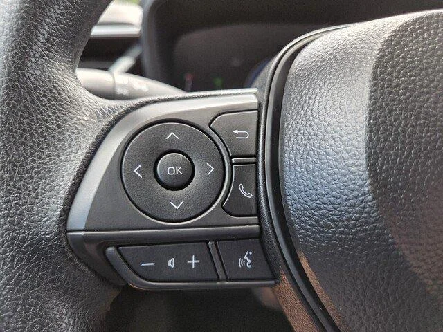 Used 2026 Wind Chill Pearl Toyota LE image 13