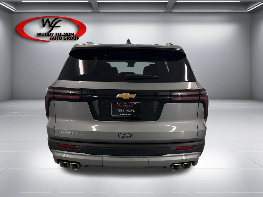 New 2027 Sterling Gray Metallic Chevrolet LT image 7