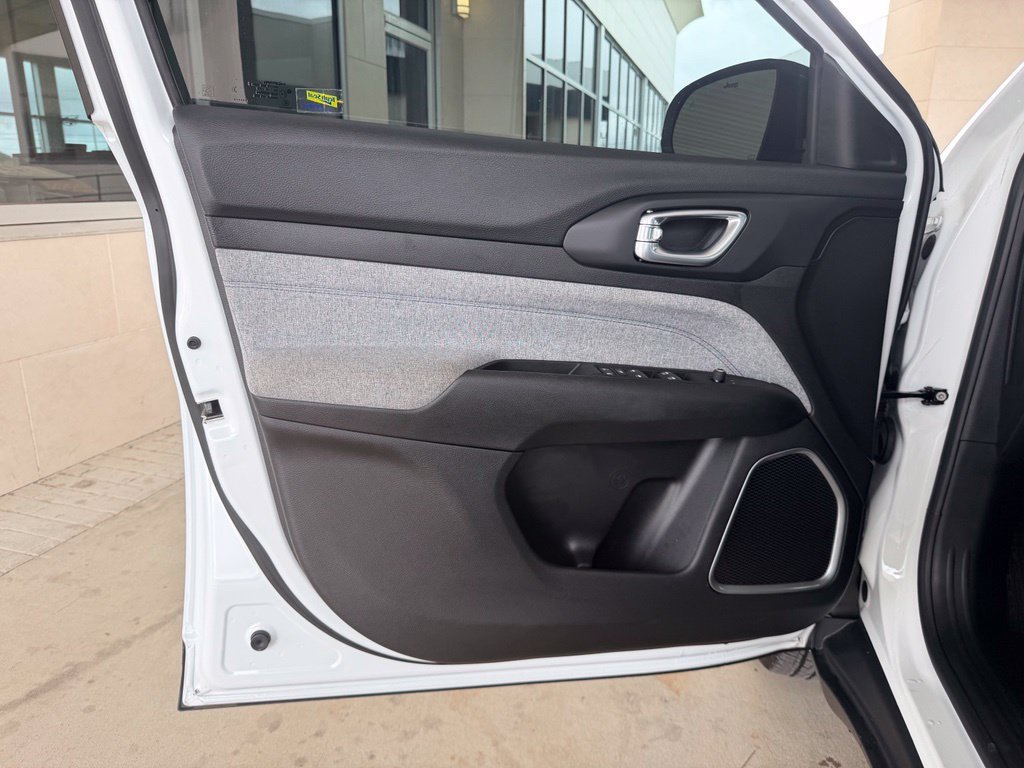 Used 2023 White Jeep Sport image 10
