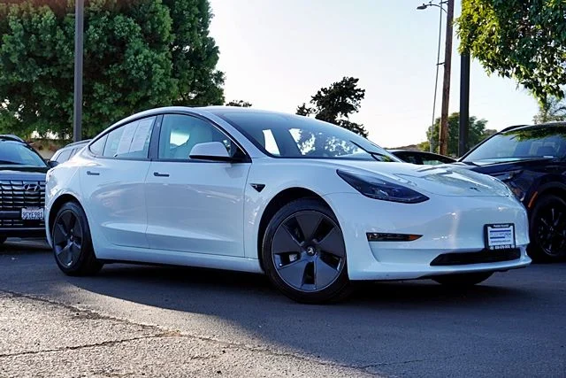 2022 Tesla Model 3 Long Range