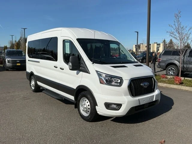 Used 2023  Ford XLT image 3