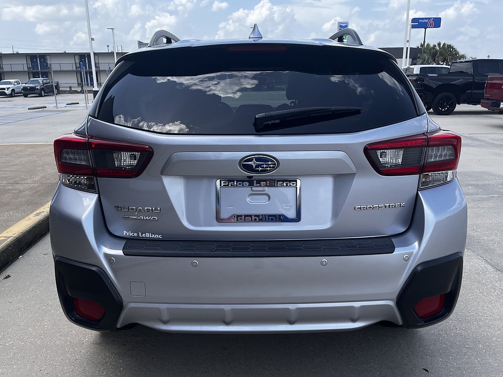 Used 2021 Ice Silver Metallic Subaru Limited image 4