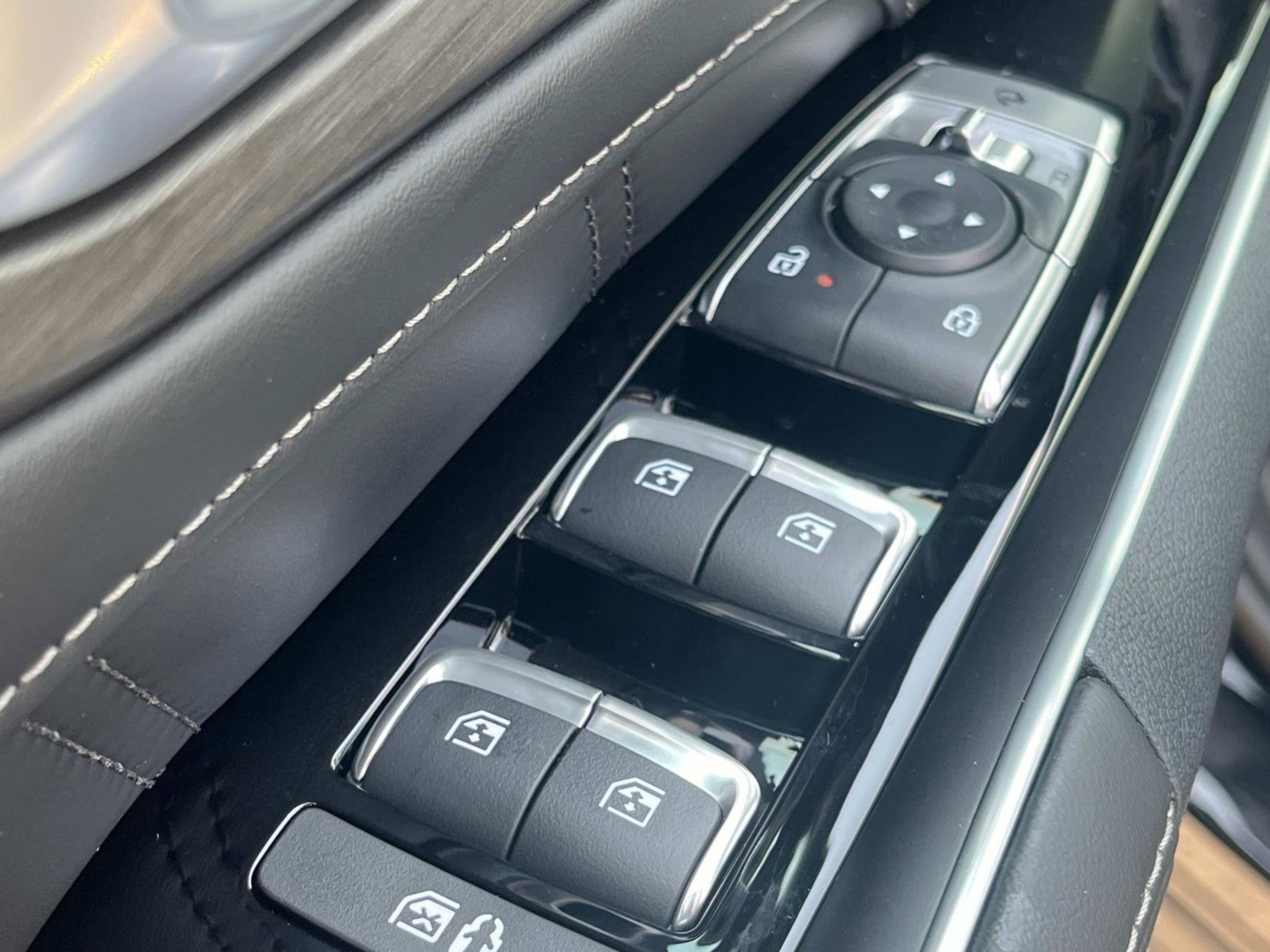 New 2025 Ebony Black Kia X-Line SX Prestige AWD image 26