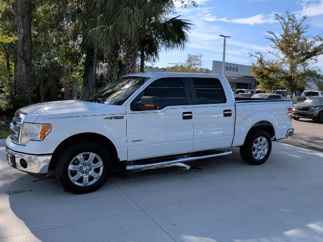 Used 2013 Oxford White Ford XLT image 9