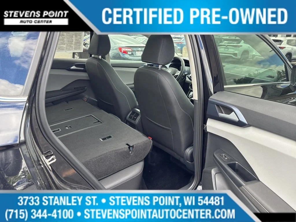 Certified Used 2024 Deep Black Pearl Volkswagen 1.5T SE image 28