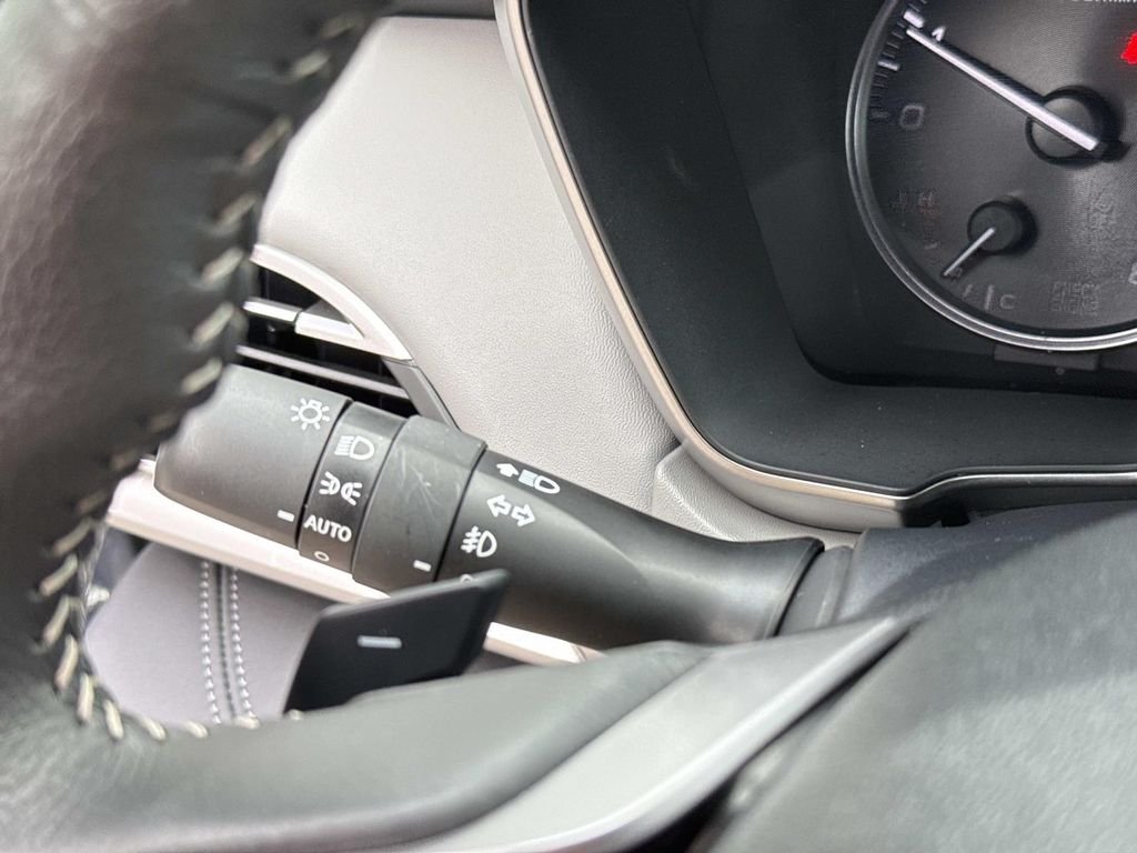 Used 2024 Silver Subaru Limited image 43