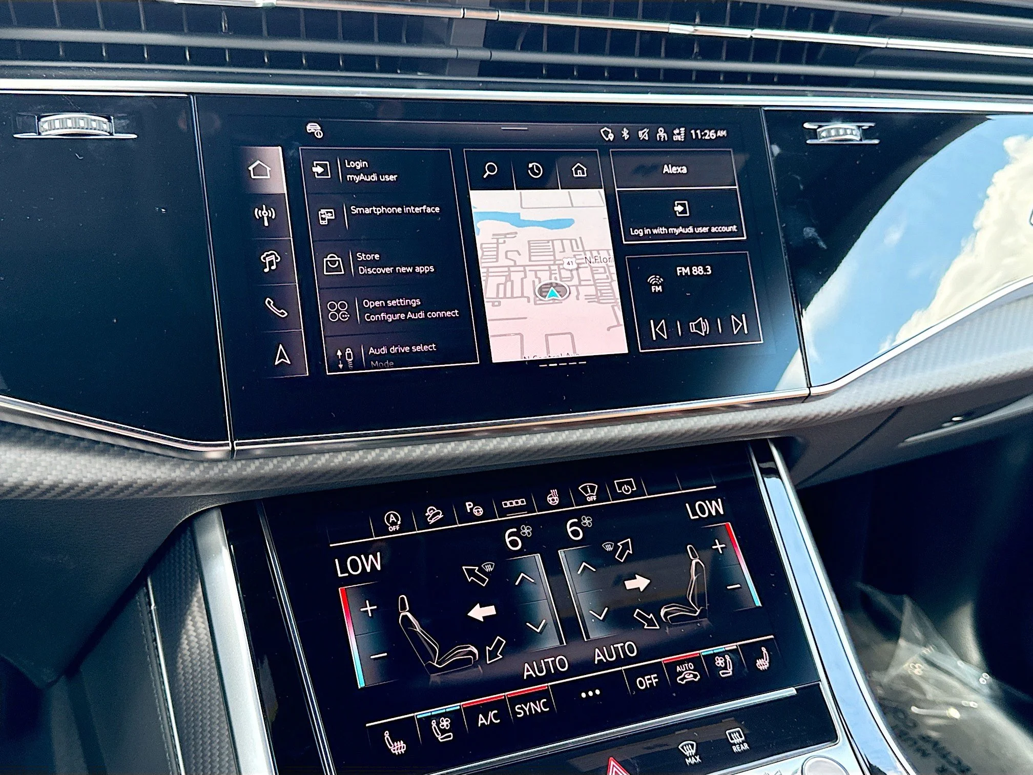 New 2026 Daytona Gray Pearl Effect Audi performance image 28