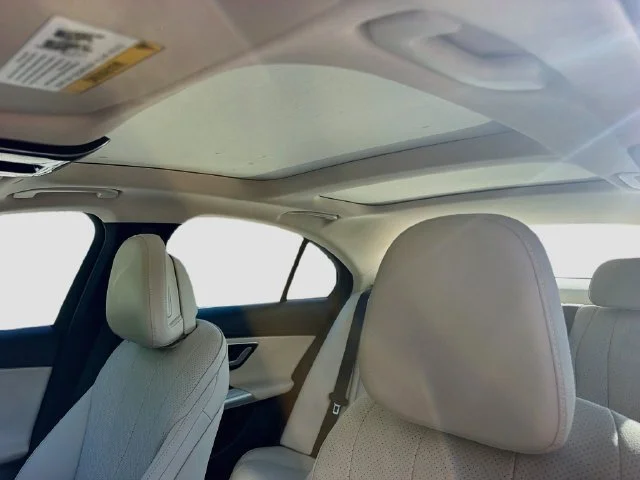 2025 Mercedes-Benz E-Class E350 - Photo 26