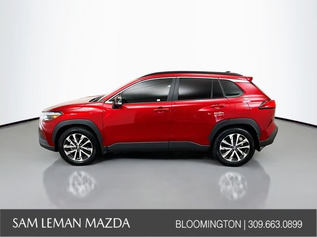Used 2025 Red Toyota XLE image 10