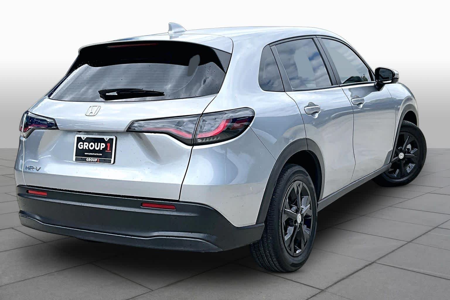 2024 Honda HR-V LX - Photo 12