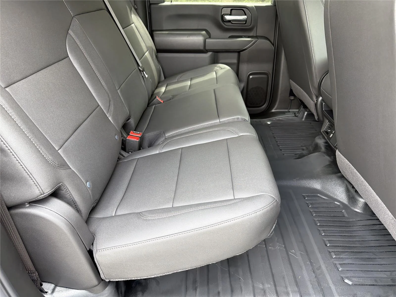2026 GMC Sierra 3500HD Pro - Photo 13