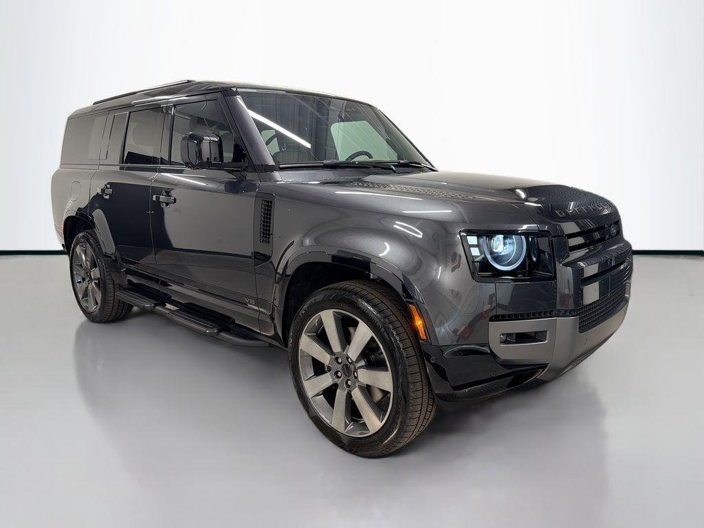 New 2026 Carpathian Grey Land Rover V8 image 7