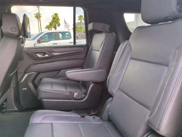 Used 2024 Onyx Black GMC Denali image 14