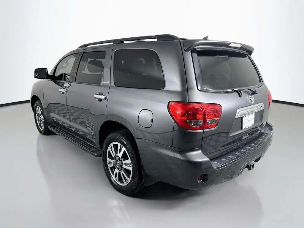 Used 2011 Gray Toyota Limited image 3