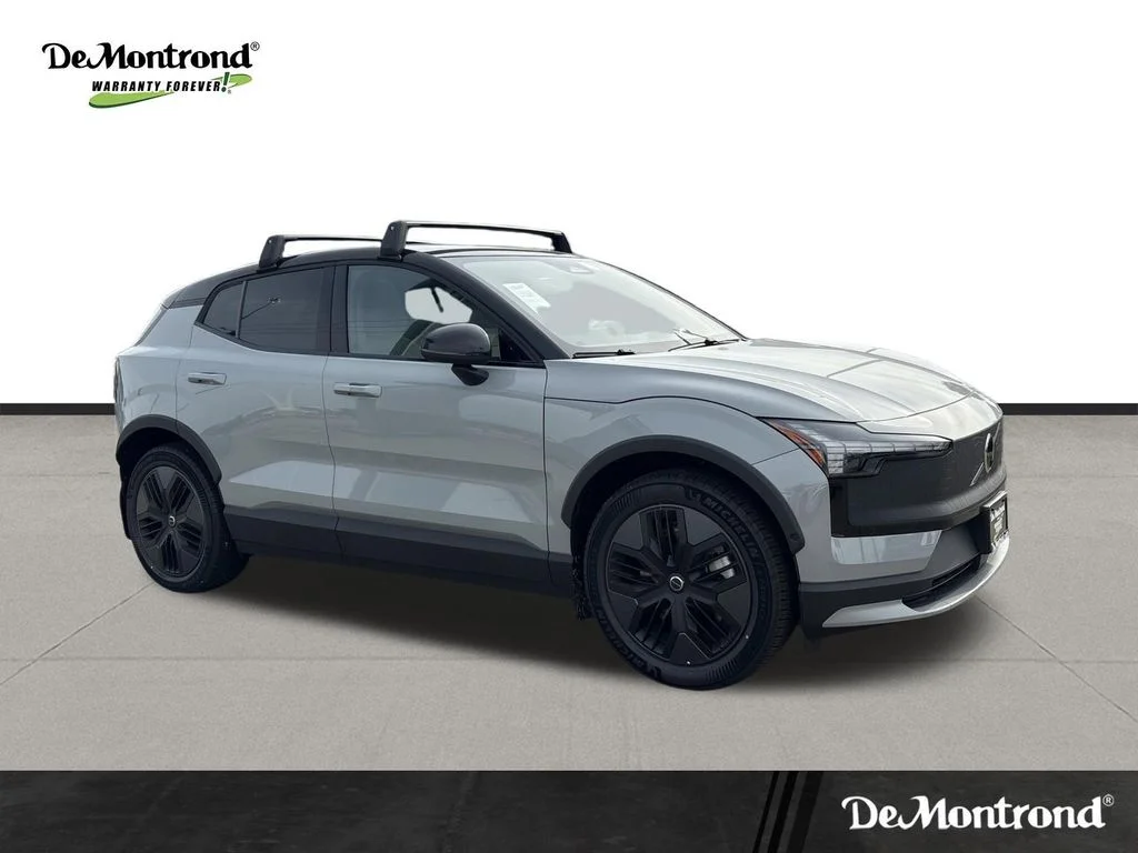 New 2026 Vapour Grey Volvo Ultra image 3
