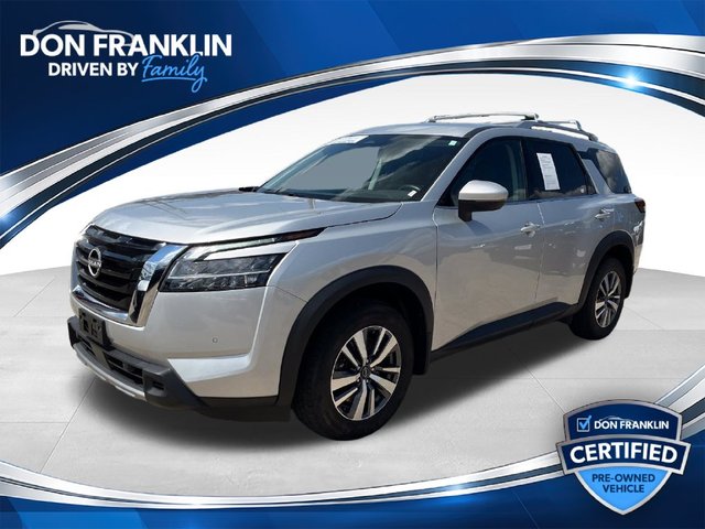 2023 Nissan Pathfinder SL