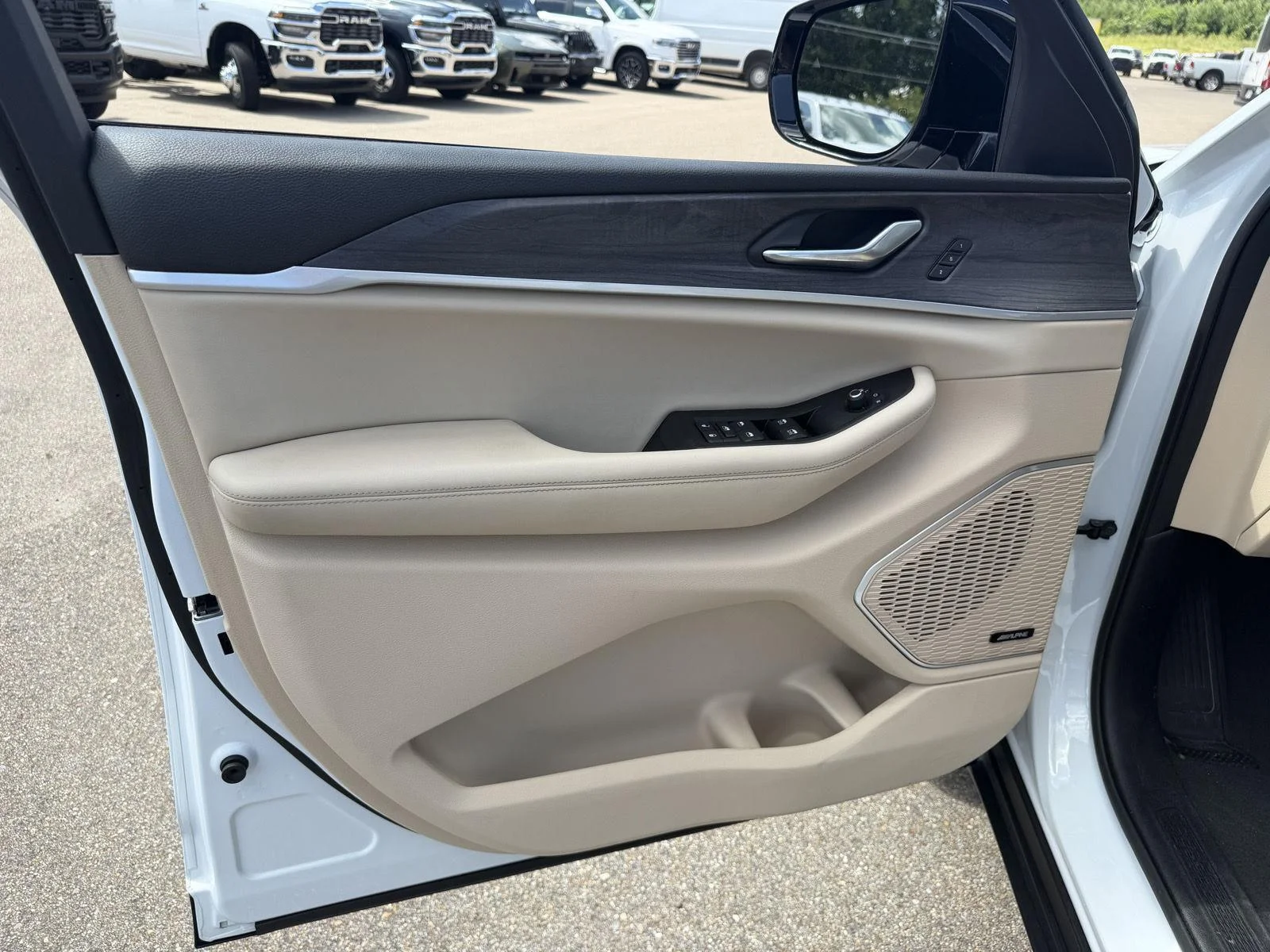 Used 2021 Bright White Clearcoat Jeep Limited image 16