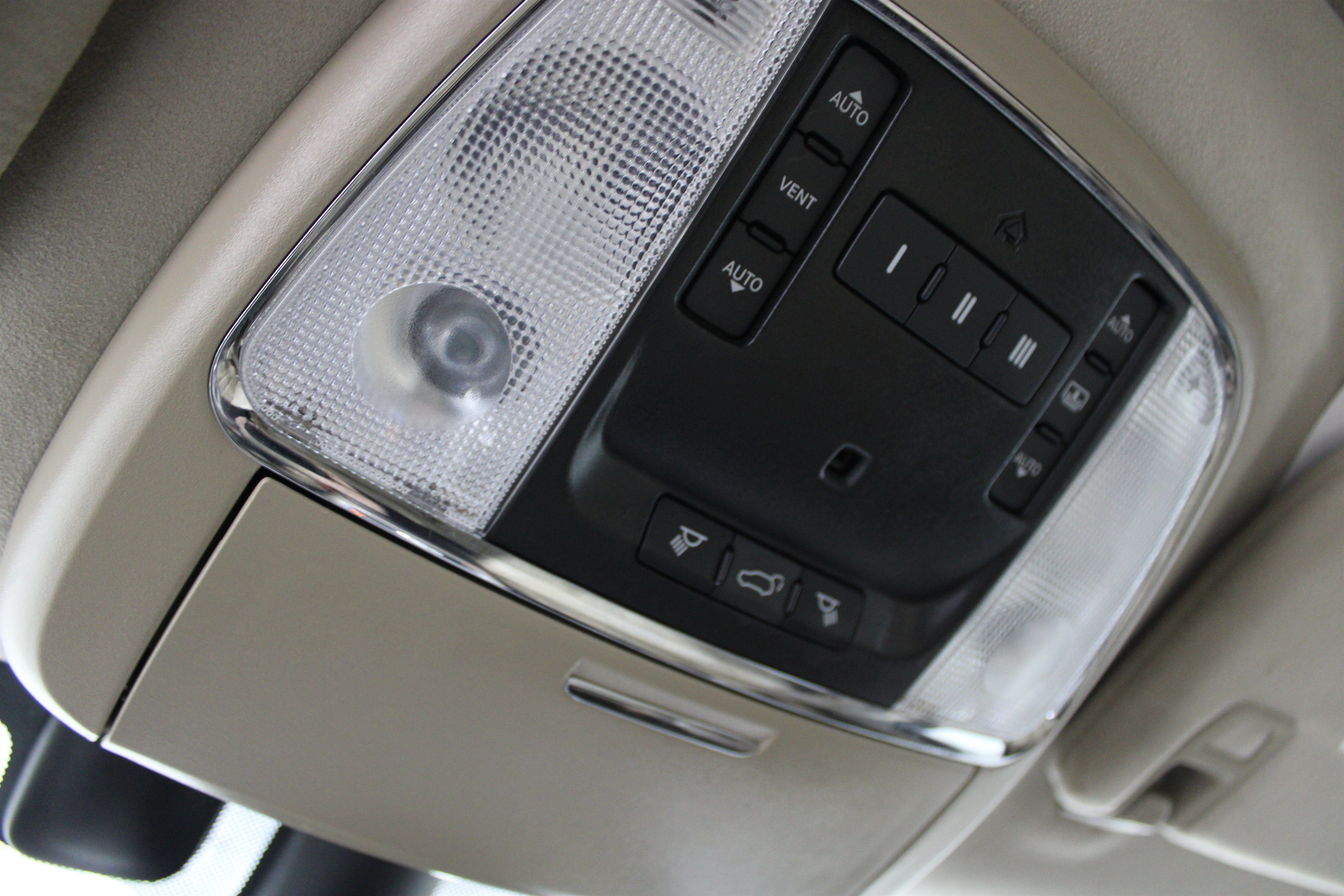 Used 2021 Granite Crystal Metallic Clearcoat Jeep Summit image 19