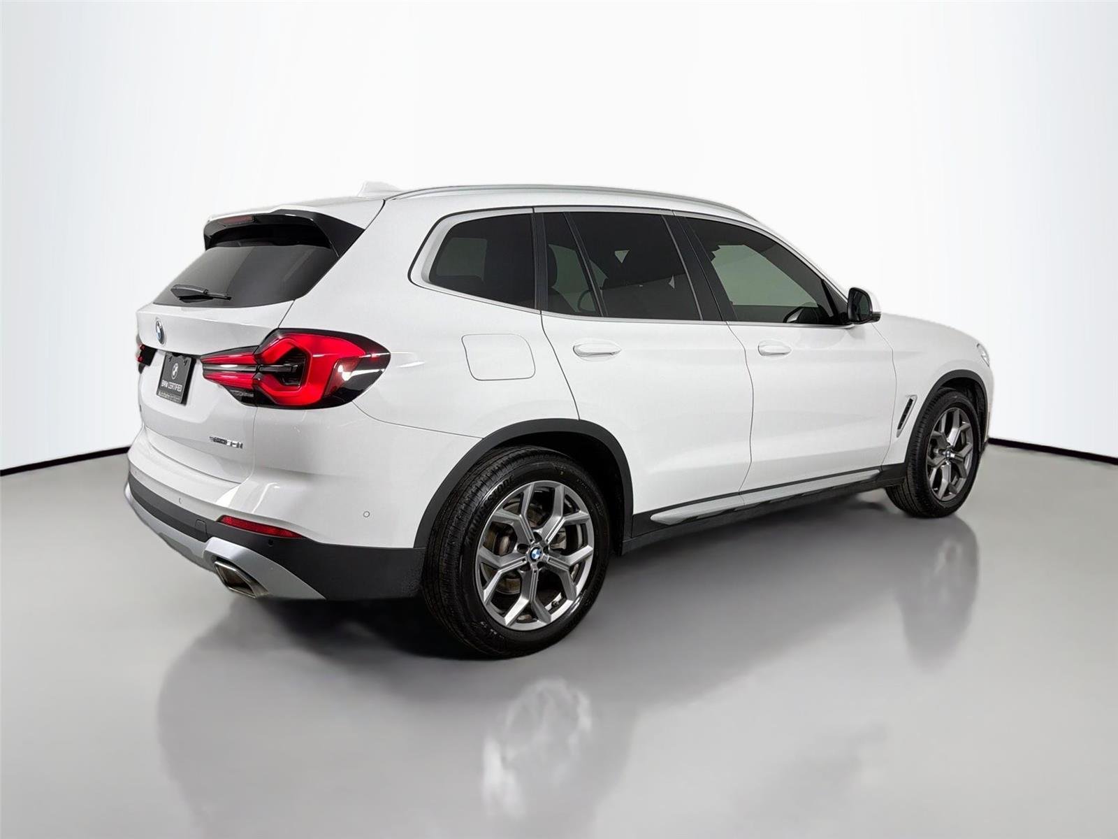 Certified Used 2023 Alpine White BMW sDrive30i image 5