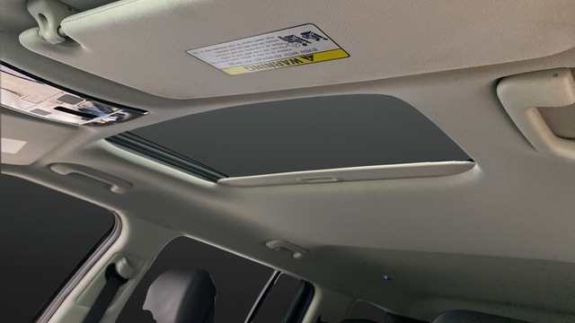 Certified Used 2024 Rockwood Green Hyundai XRT image 12