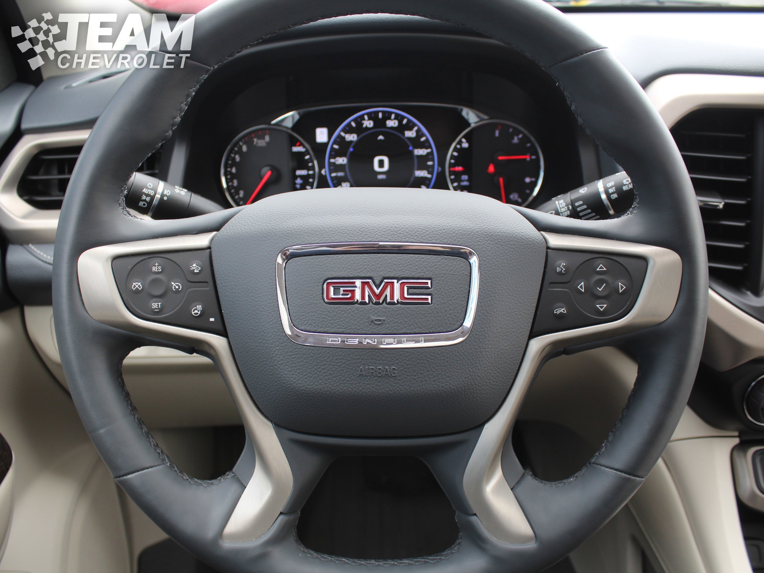 2023 GMC Acadia Denali - Photo 14