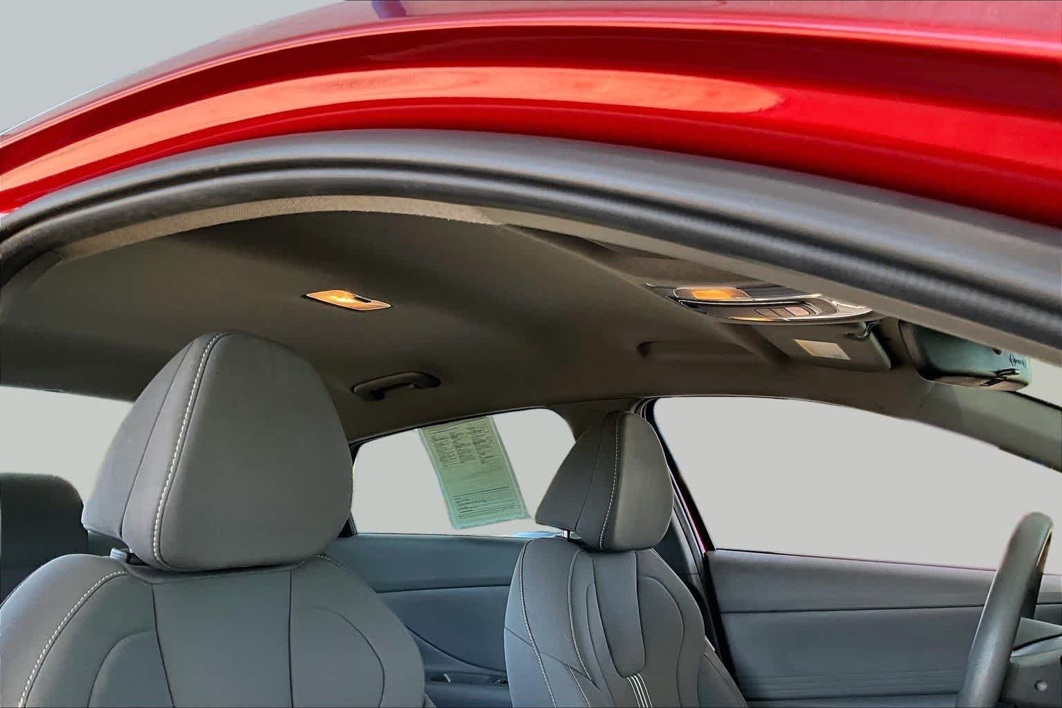 Used 2023 Ultimate Red Hyundai SEL image 13