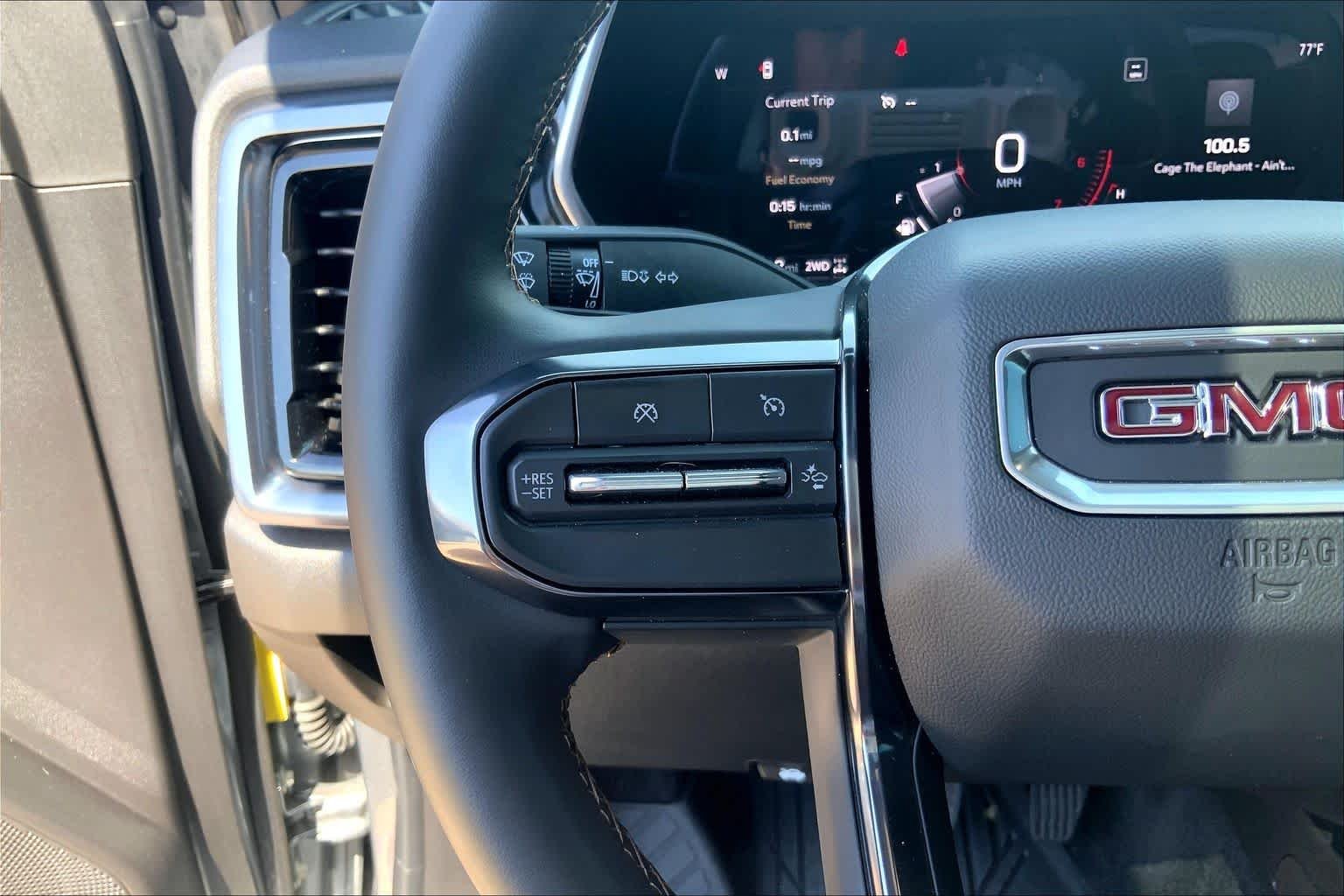 Used 2025 Sterling Metallic GMC 4WD AT4 image 22