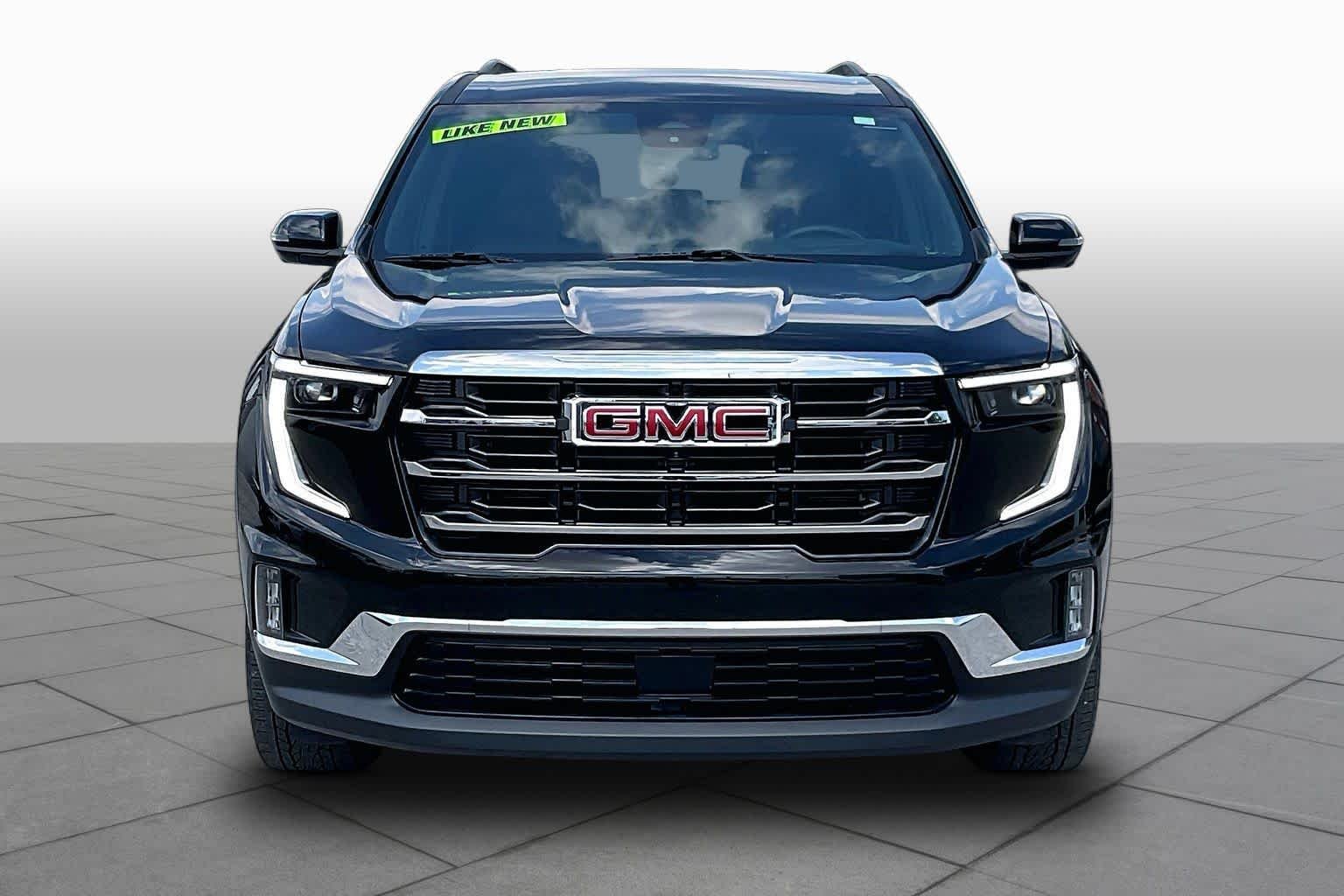 Used 2024 Ebony Twilight Metallic GMC Elevation image 4