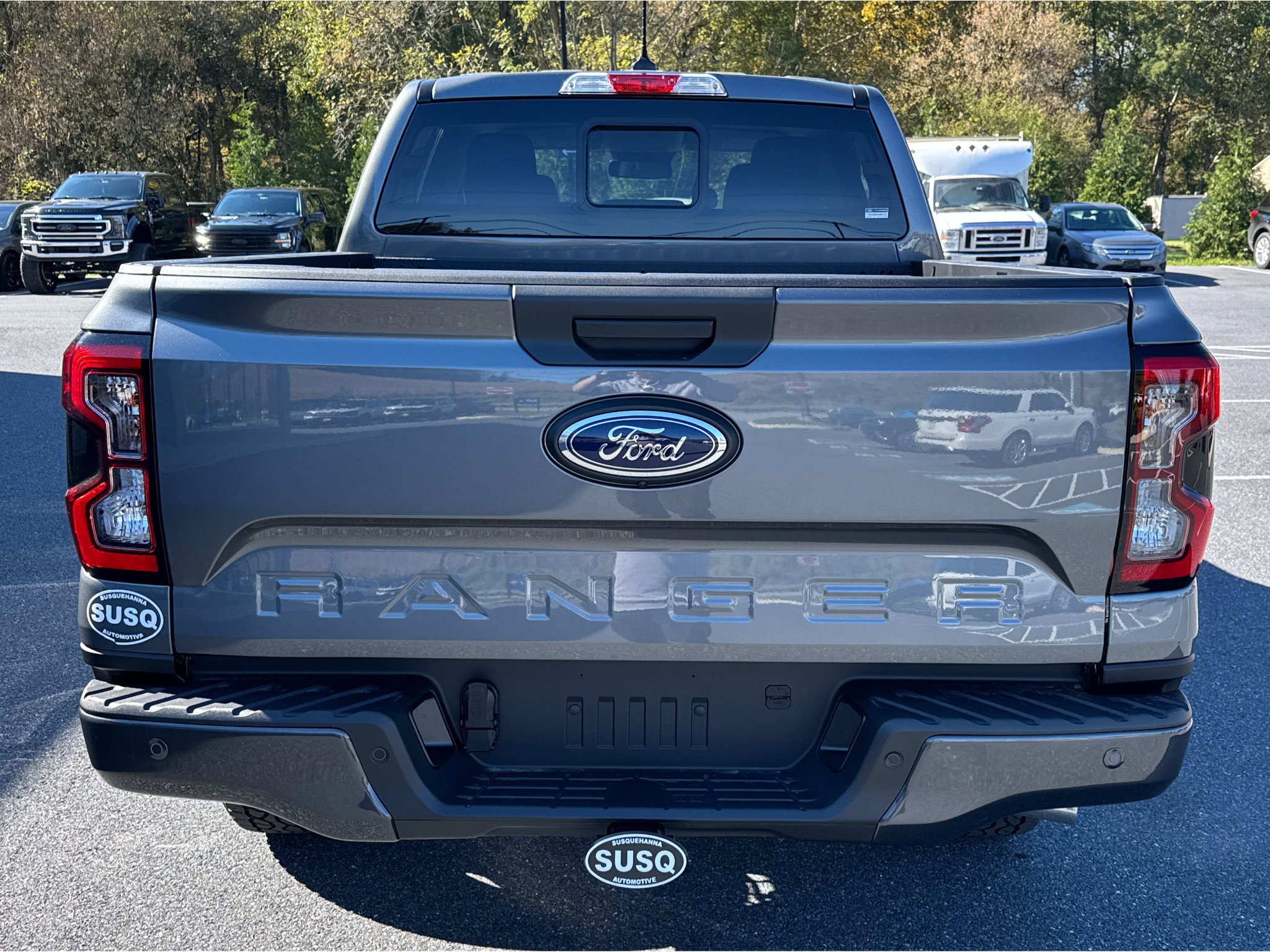 New 2026 Carbonized Gray Metallic Ford XLT image 7