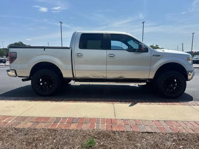Used 2010 Silver Ford XLT image 5