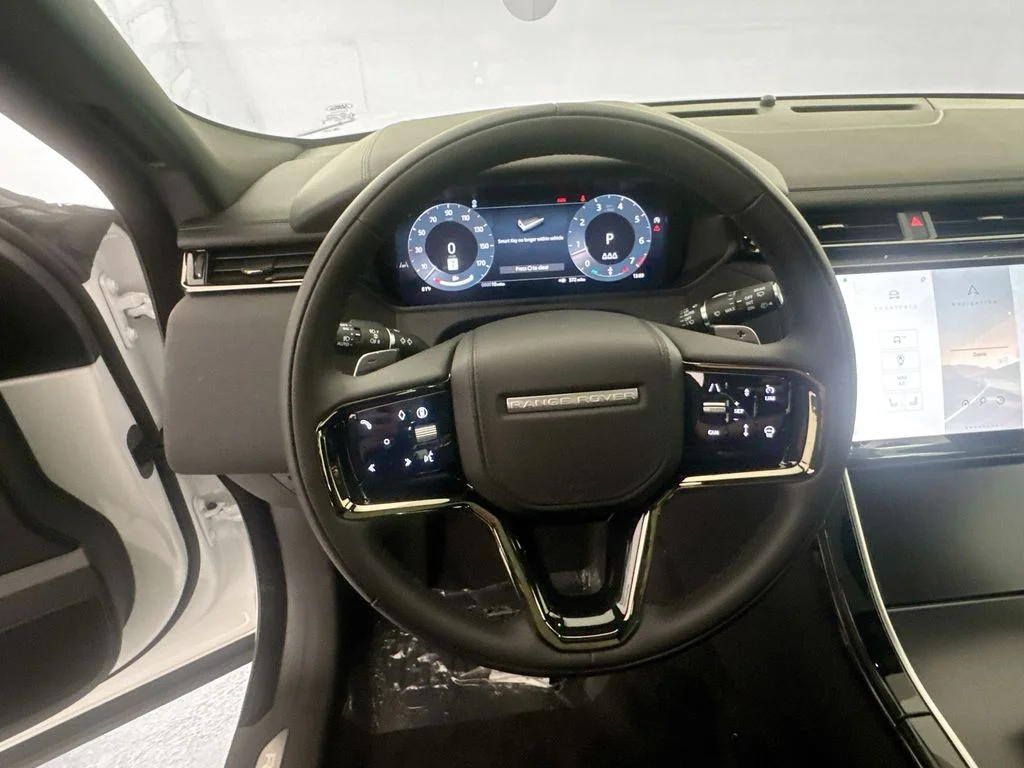 New 2026 Fuji White Land Rover Dynamic SE image 11