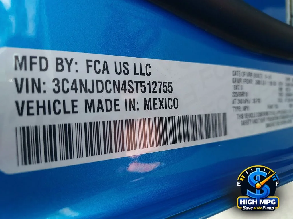 Used 2025 Blue Jeep Limited image 35