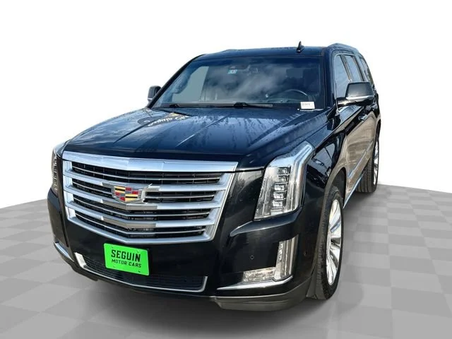2019 Cadillac Escalade AWD Platinum's photo