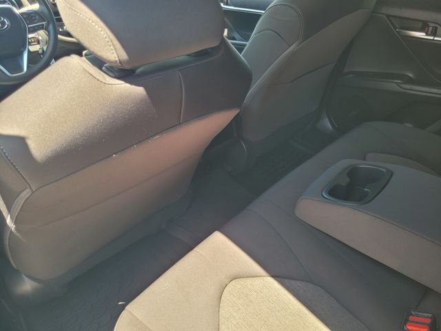Used 2022 White Toyota LE image 14