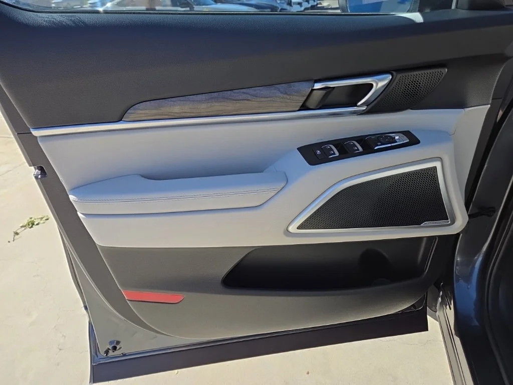 Used 2020 Gray Kia EX image 15