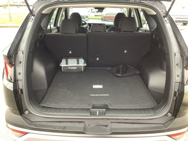 Certified Used 2026 Phantom Black Hyundai SE image 16