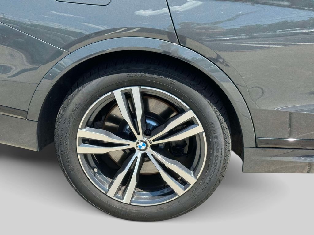Certified Used 2026 Gray Metallic BMW M60i image 6