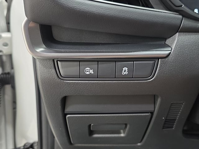 Used 2024 White Mazda 2.5 S Select Sport image 26