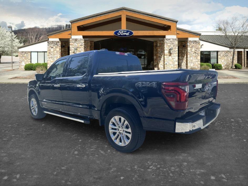 Used 2025 Blue Metallic Ford LARIAT image 6