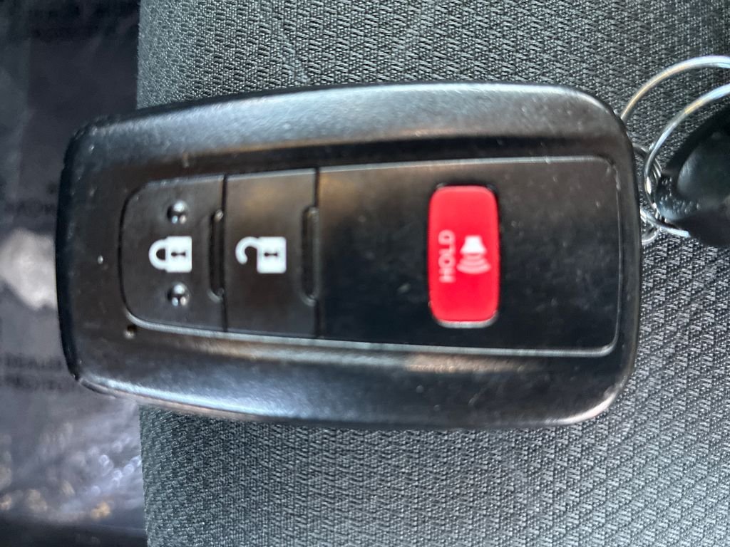 Used 2024 White Toyota XLE image 29
