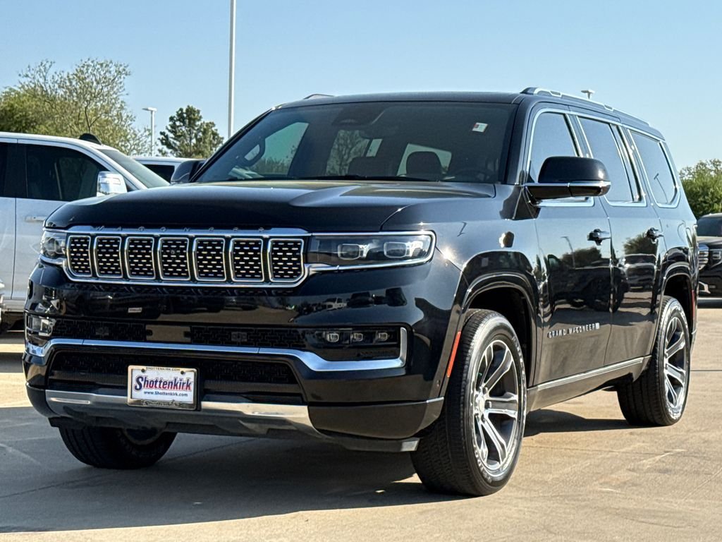 Used 2022 Black Jeep Series I image 3