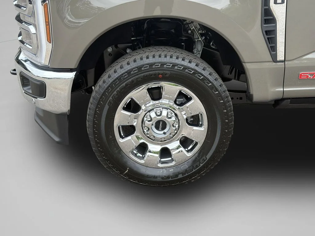 New 2026 Marsh Gray Ford F-250® Lariat® image 65