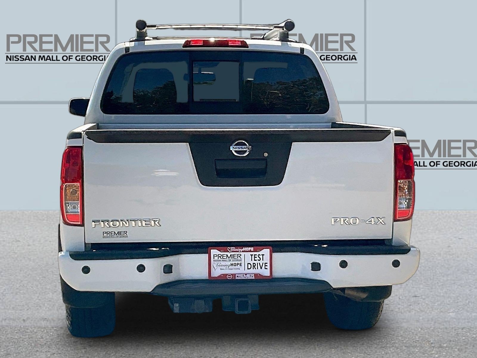 Certified Used 2020 White Nissan PRO-4X image 6