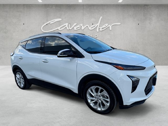 Used 2023 Chevrolet Bolt EUV LT with VIN 1G1FY6S02P4156247 for sale in Boerne, TX