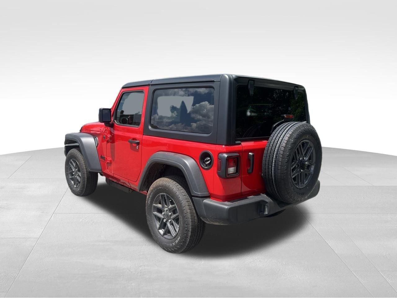 New 2026 Firecracker Red Clear-Coat Exterior Paint Jeep Sport S image 3